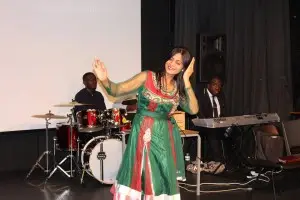 AMAN DANCE